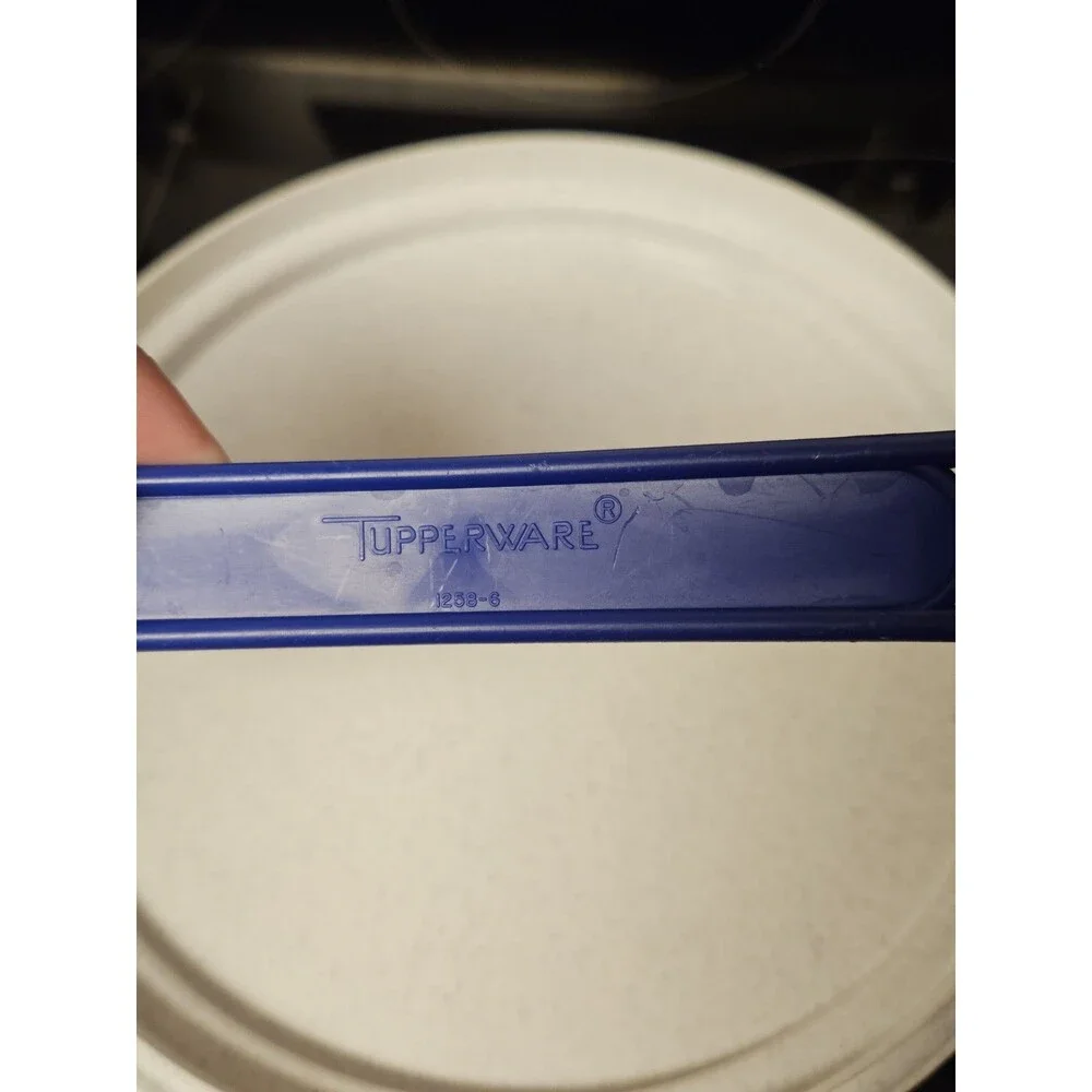 Vintage Tupperware 10